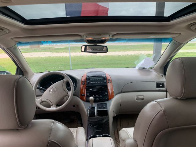 2008 Toyota Sienna XLE FWD