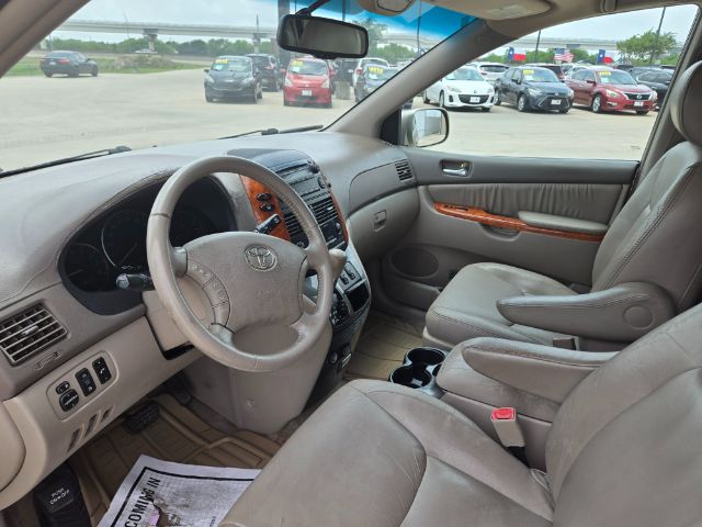 2008 Toyota Sienna XLE FWD