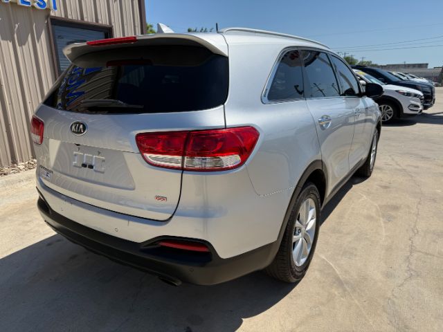 2018 Kia Sorento 2.4L LX