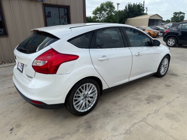 2014 Ford Focus Titanium Hatch