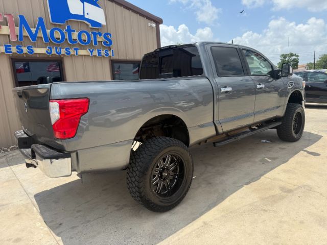 2017 Nissan TITAN XD SV Diesel