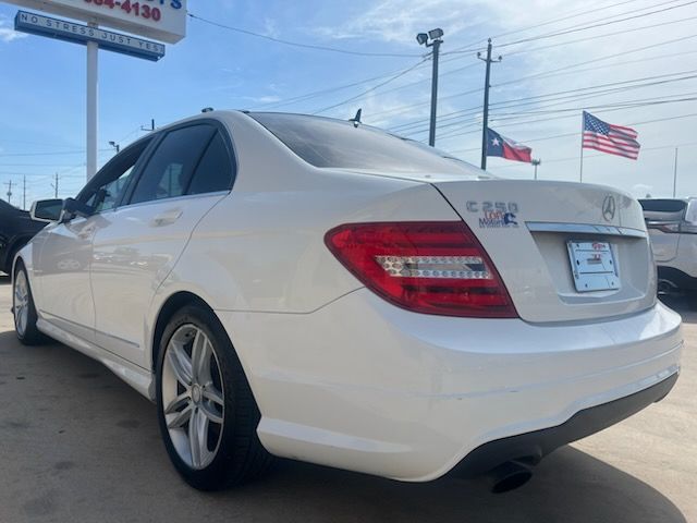 2014 Mercedes-Benz C 250 Sport | Luxury