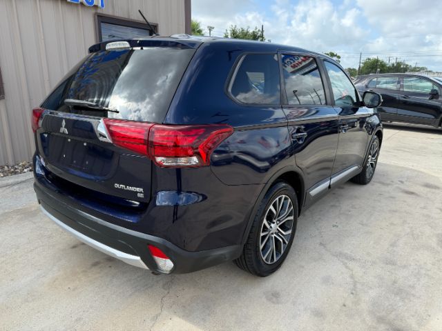 2016 Mitsubishi Outlander SE 2WD