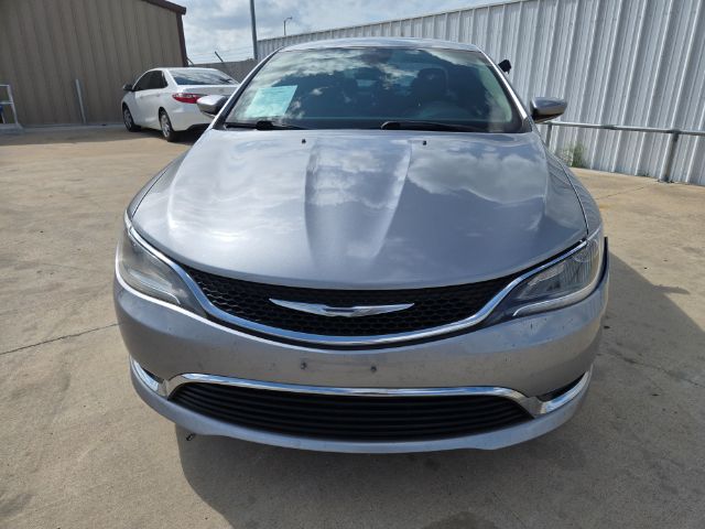 2017 Chrysler 200 Limited Platinum