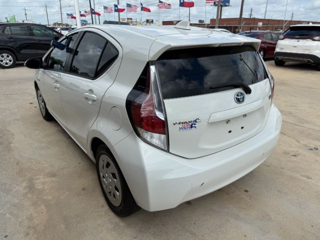 2016 Toyota Prius c Four