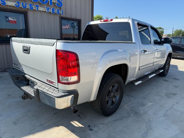 2011 GMC Sierra 1500 SLE Crew Cab 2WD