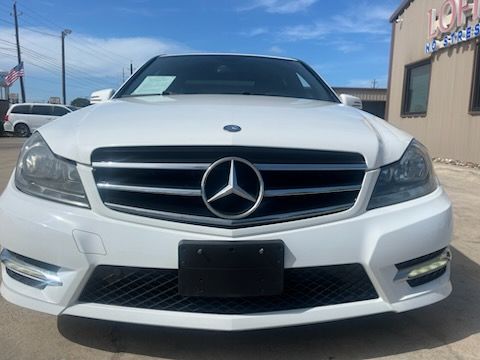 2014 Mercedes-Benz C 250 Sport | Luxury