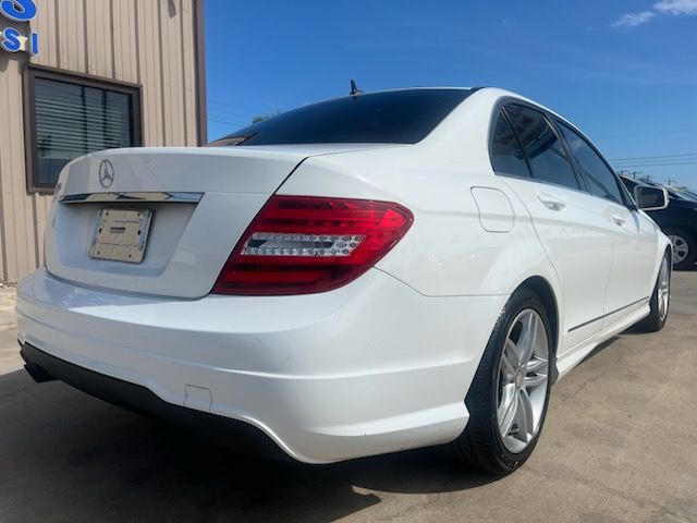 2014 Mercedes-Benz C 250 Sport | Luxury