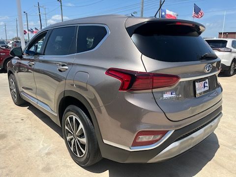 2019 Hyundai Santa Fe SE