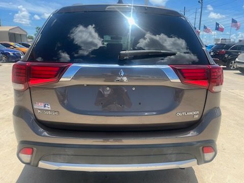 2018 Mitsubishi Outlander SE