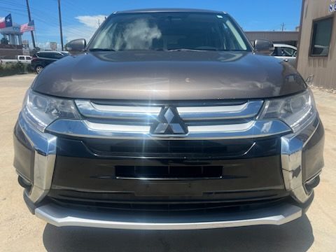 2018 Mitsubishi Outlander SE