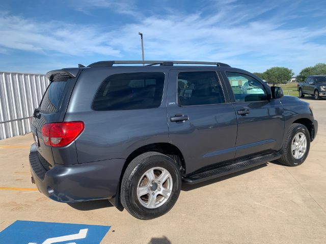 2010 Toyota Sequoia SR5 4.6L V8