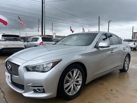 2015 INFINITI Q50 Premium