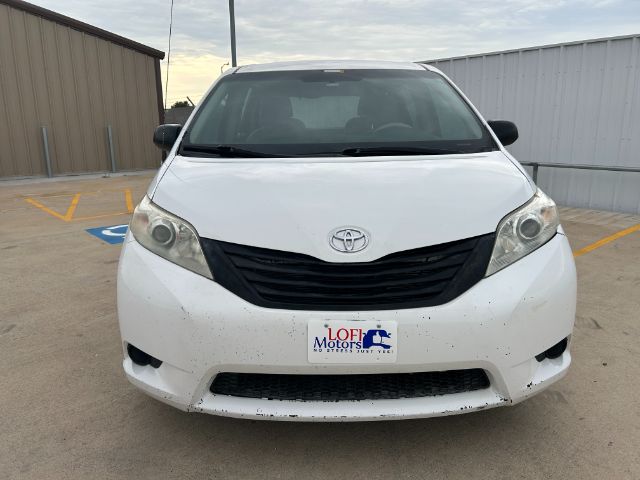 2011 Toyota Sienna Base
