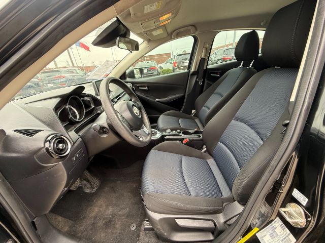 2017 Toyota Yaris iA 6M