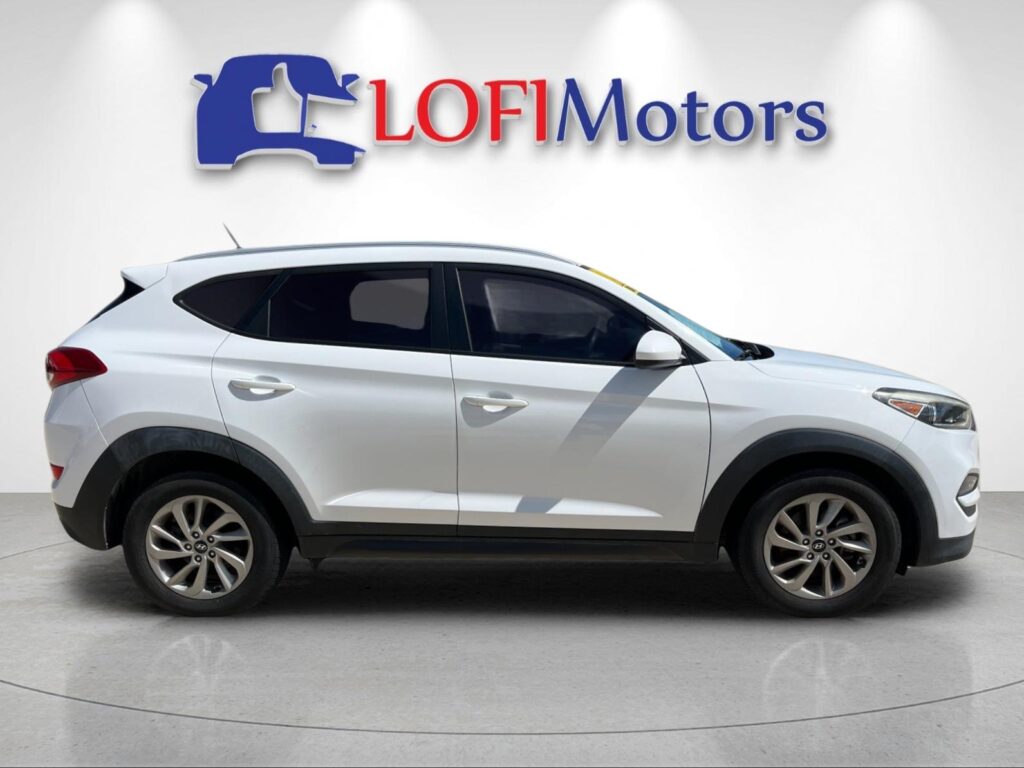 2016 Hyundai Tucson SE