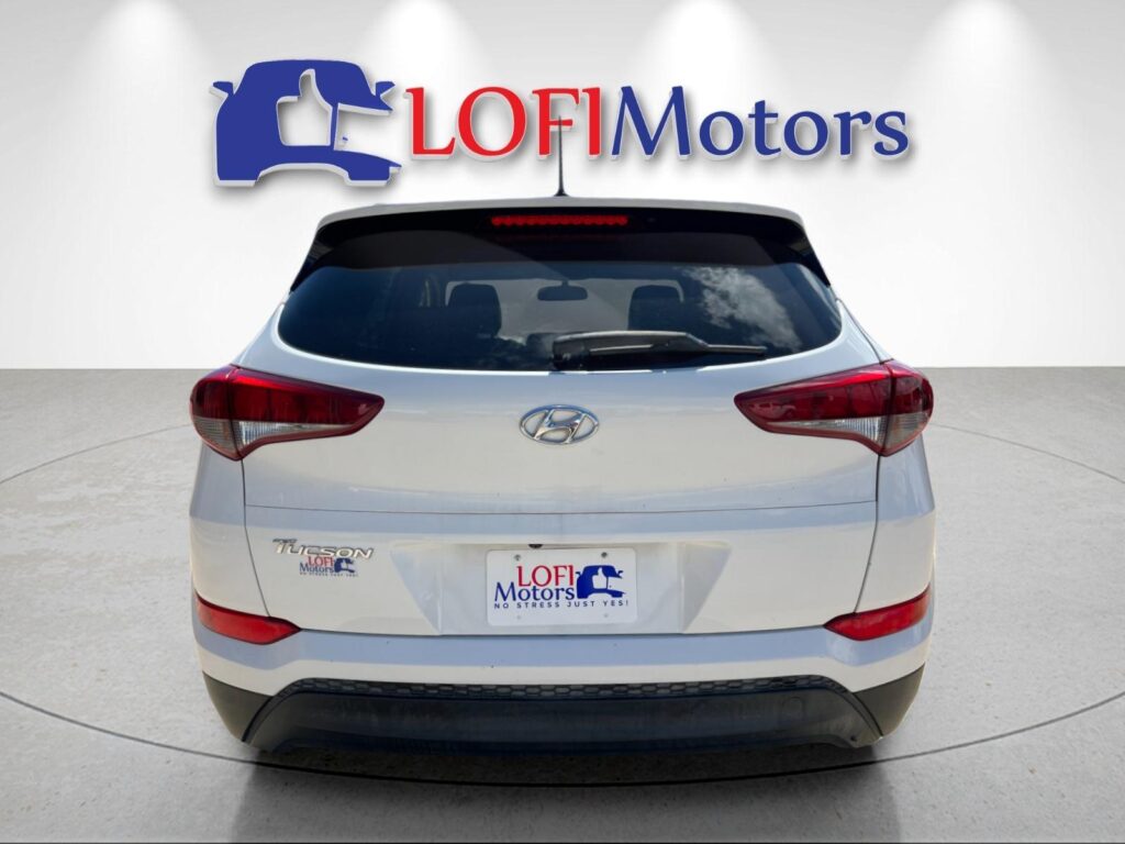 2016 Hyundai Tucson SE