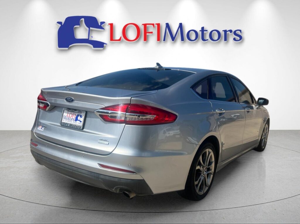 2020 Ford Fusion SEL