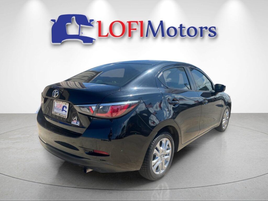 2017 Toyota Yaris iA