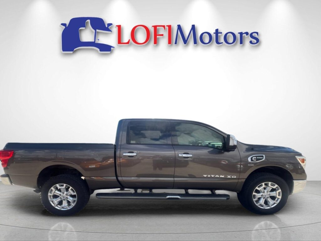 2016 Nissan TITAN XD SL