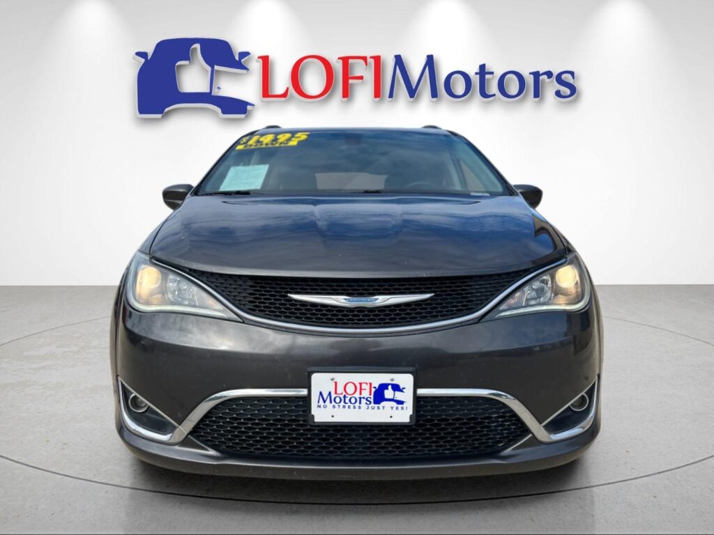 2018 Chrysler Pacifica L Touring