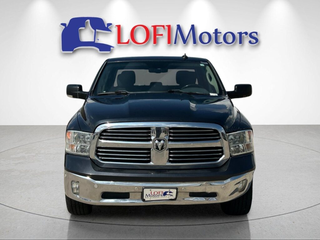 2016 RAM 1500 1500 SLT Crew Cab