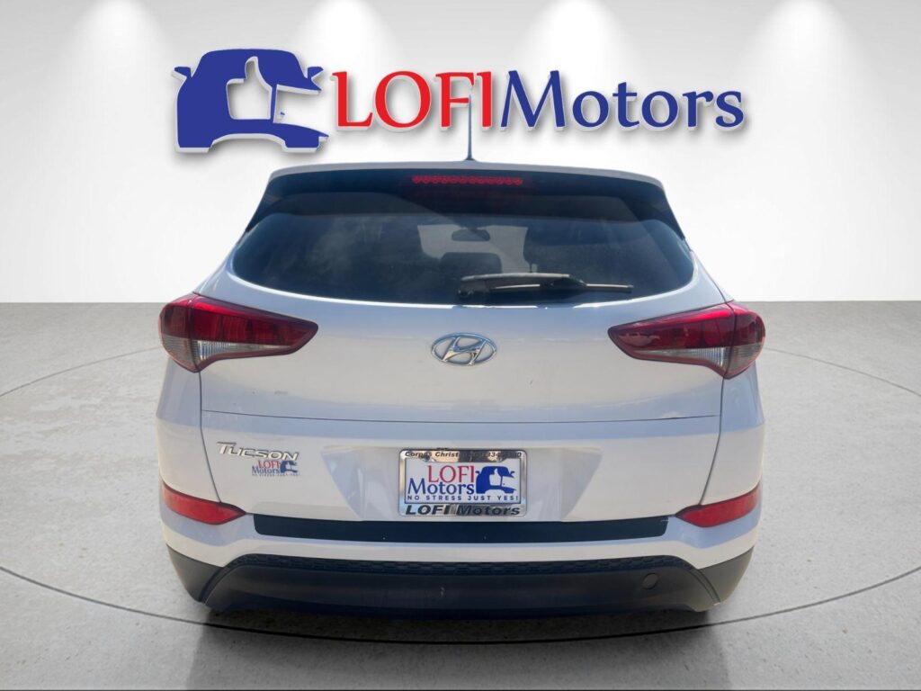 2016 Hyundai Tucson SE