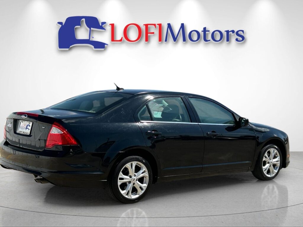 2012 Ford Fusion SE