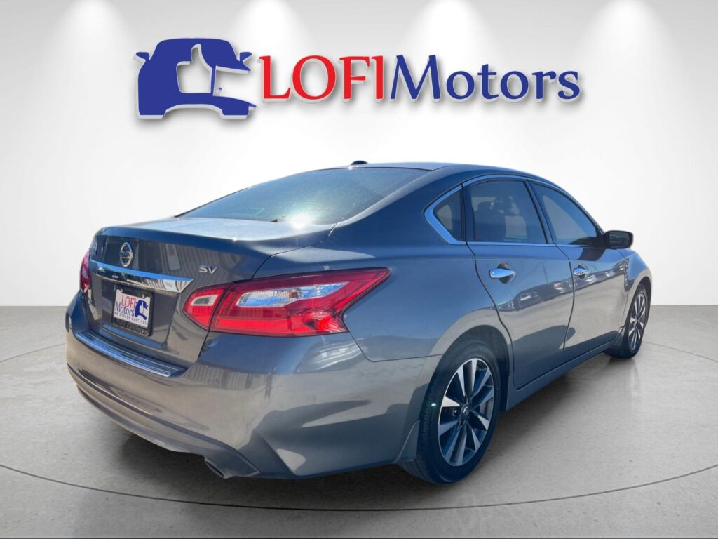 2016 Nissan Altima SV