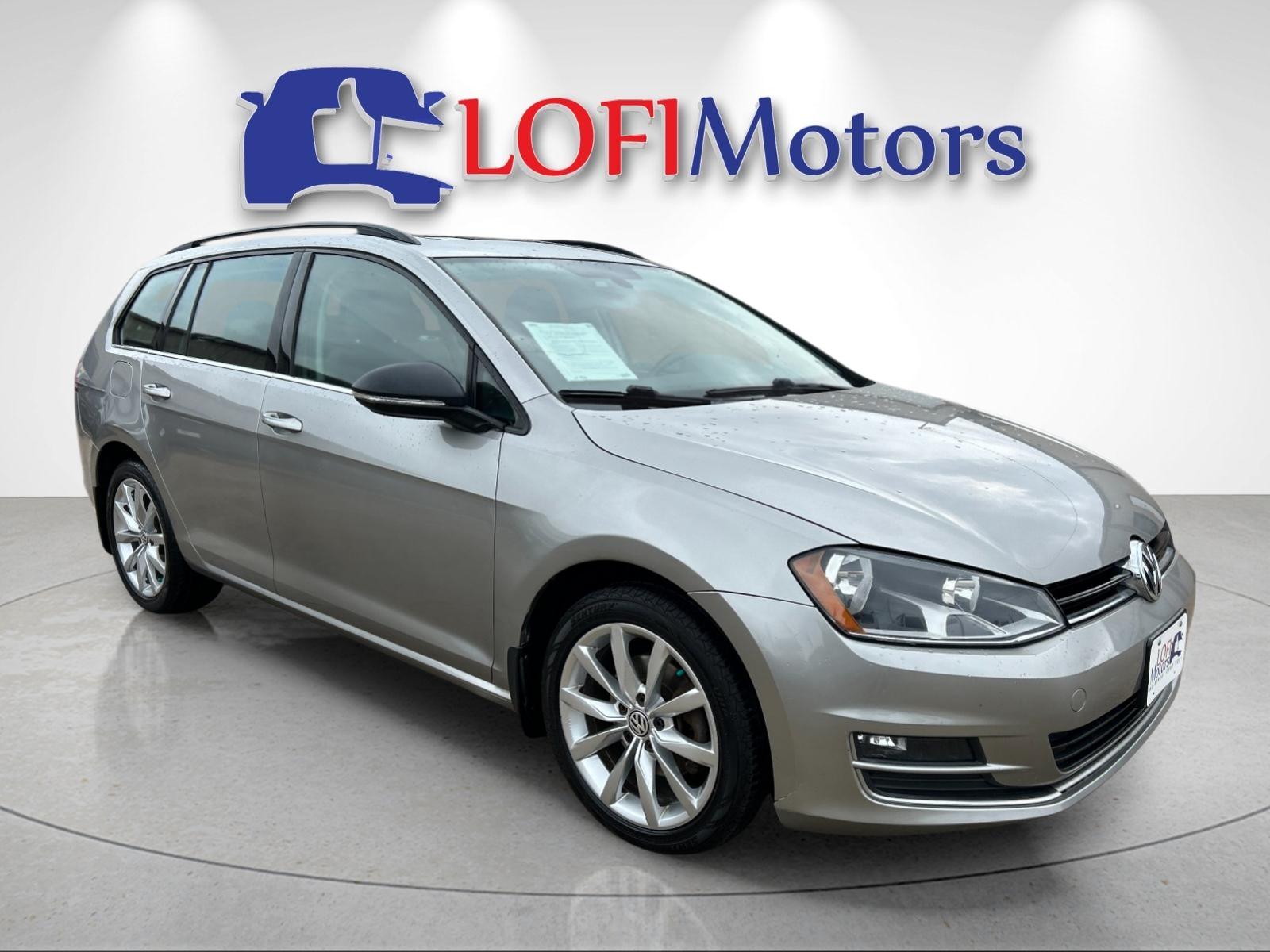 2016 Volkswagen Golf SportWagen TSI SEL's photo