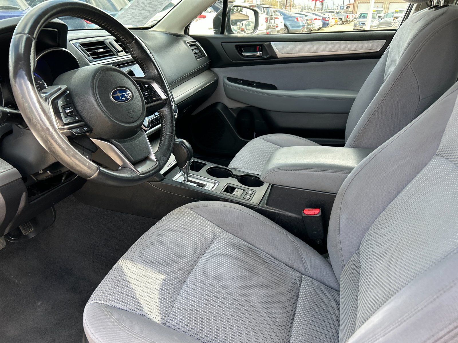 2019 Subaru Outback Premium - Photo 6
