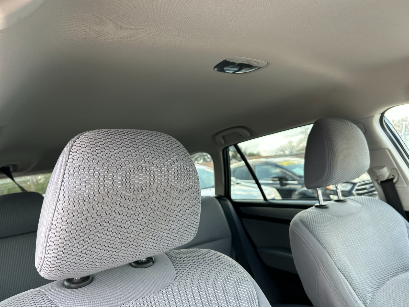 2019 Subaru Outback Premium - Photo 13