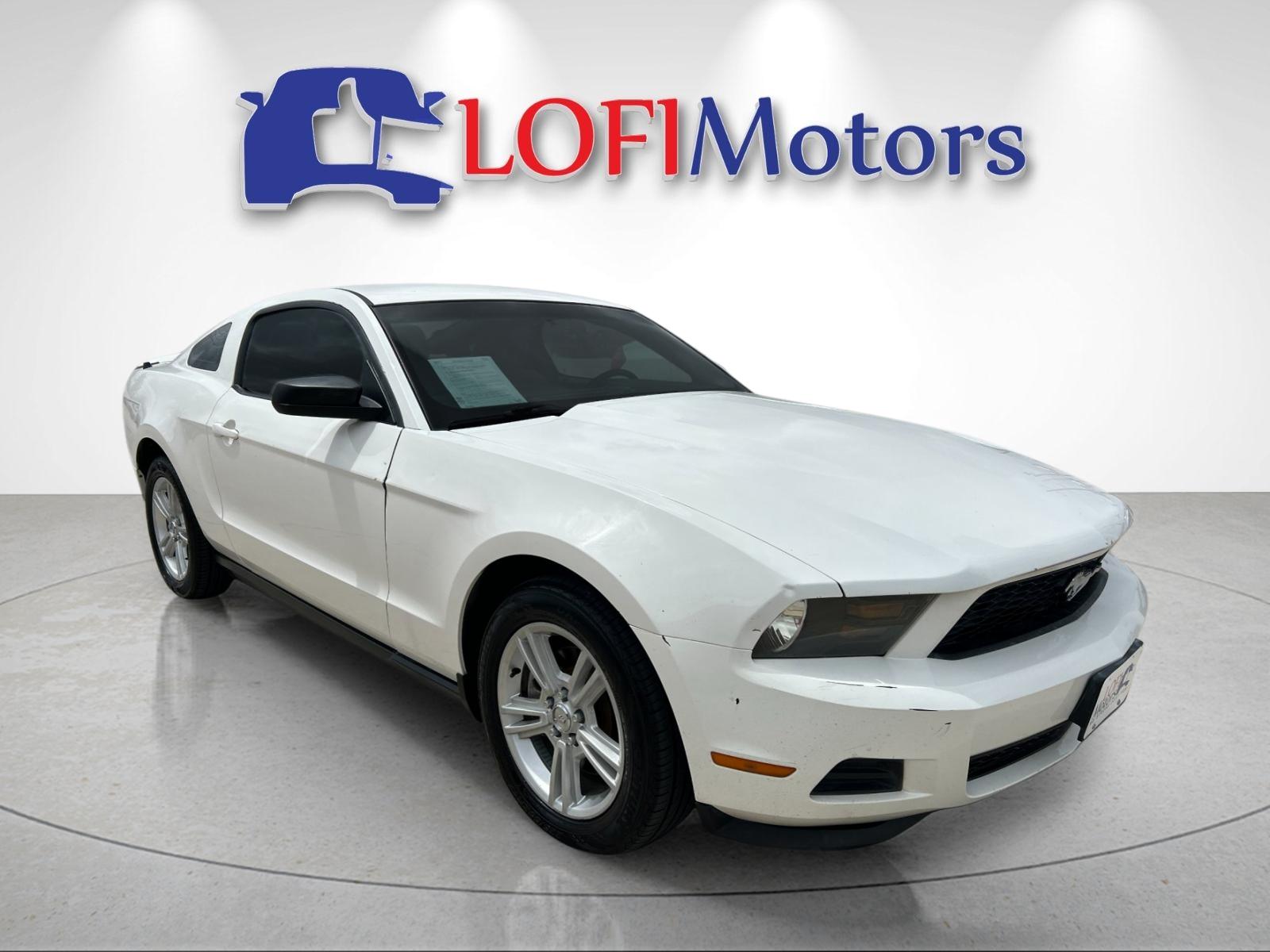 2012 Ford Mustang V6
