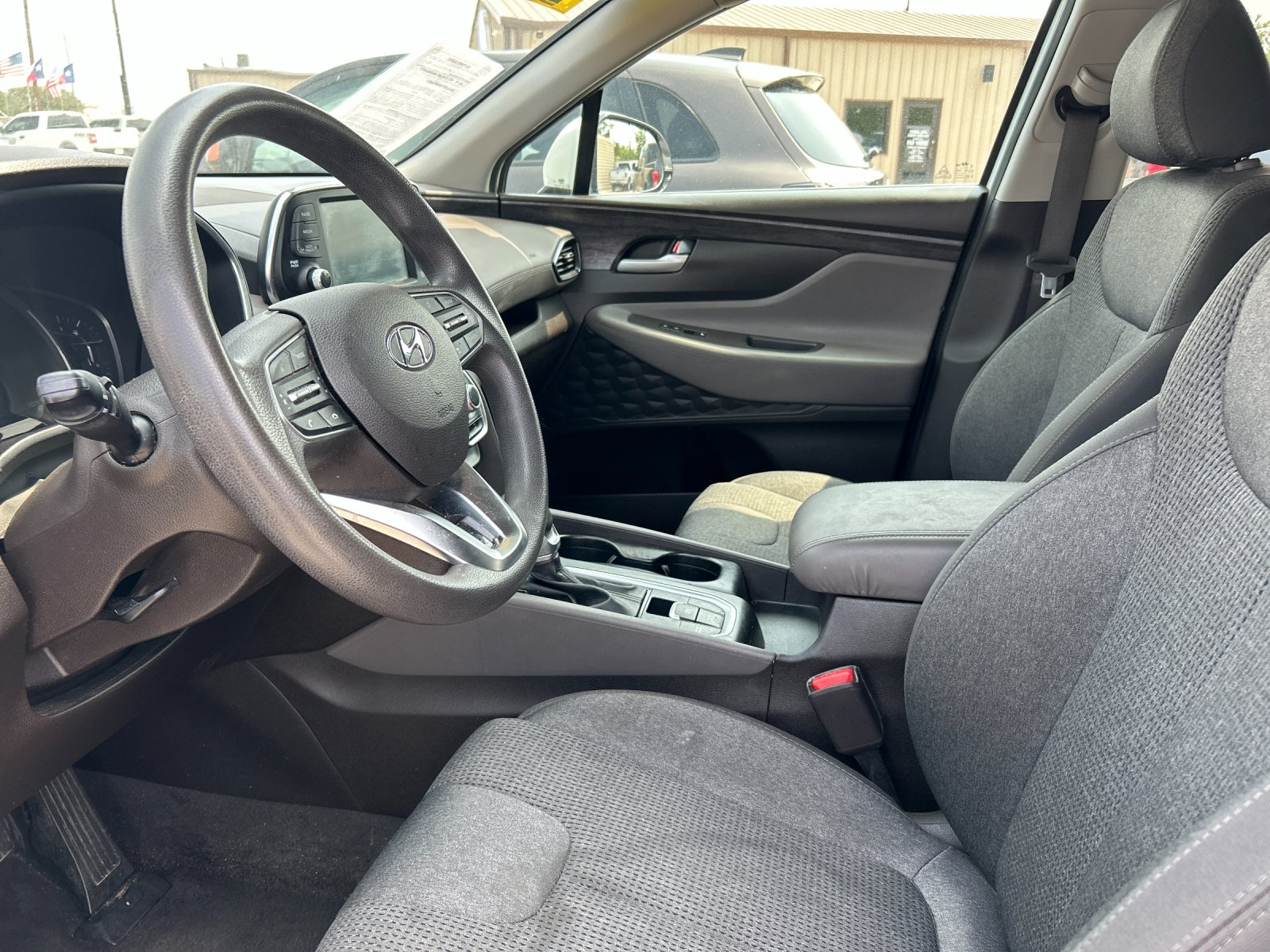 2020 Hyundai Santa Fe SEL - Photo 6