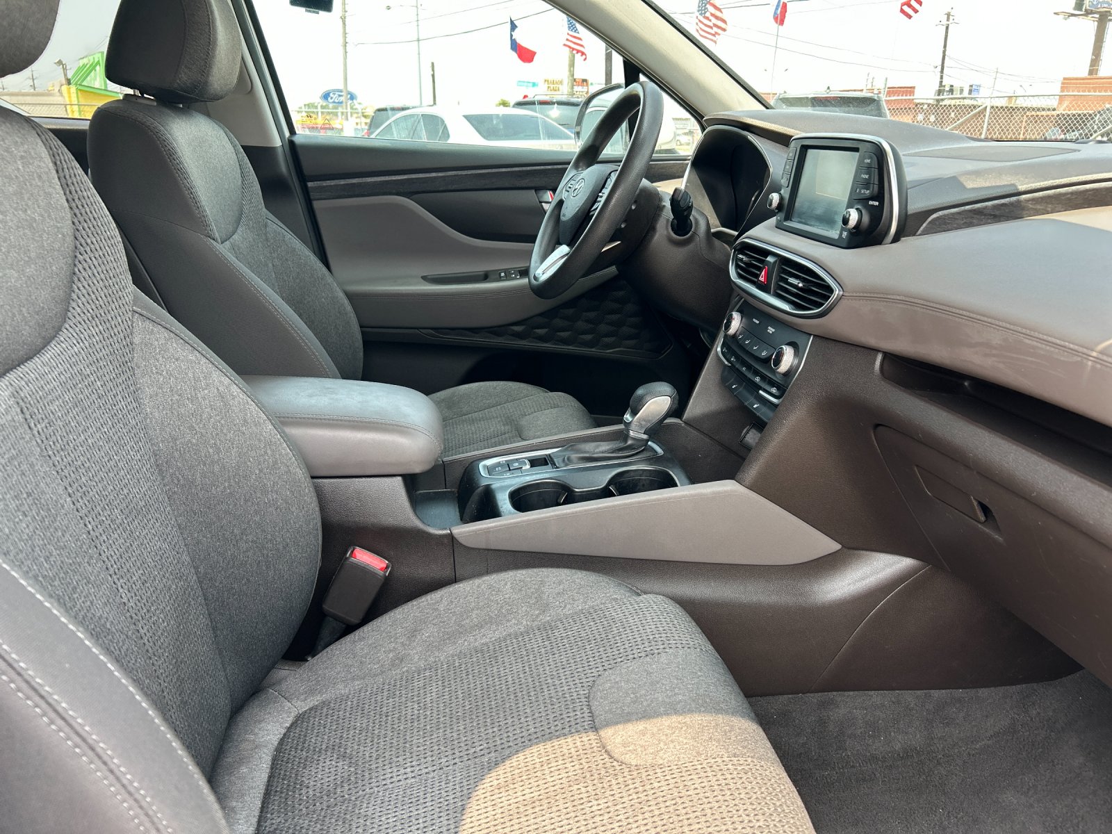 2020 Hyundai Santa Fe SEL - Photo 12