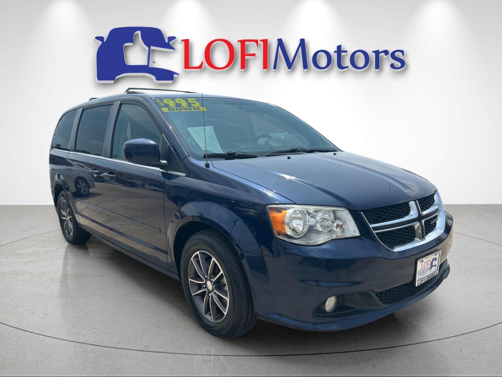 2017 Dodge Grand Caravan SXT's photo