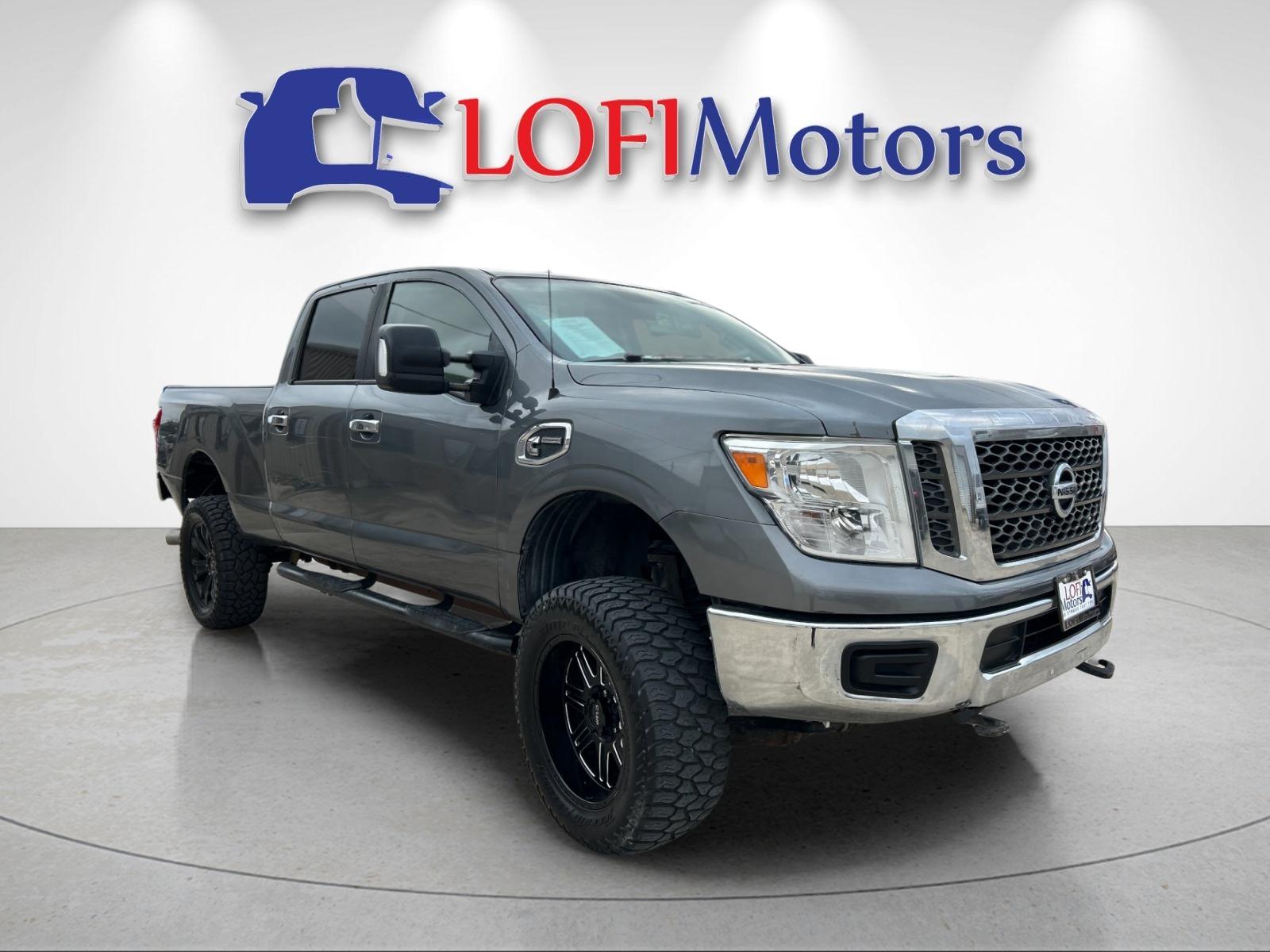 2017 Nissan Titan XD SV Diesel Crew Cab 4x4 SWB's photo