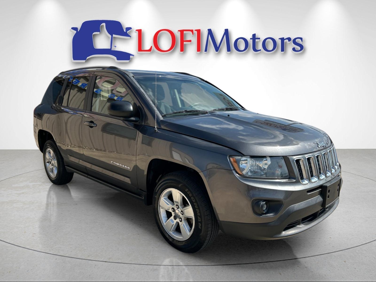 2017 Jeep Compass Sport's photo
