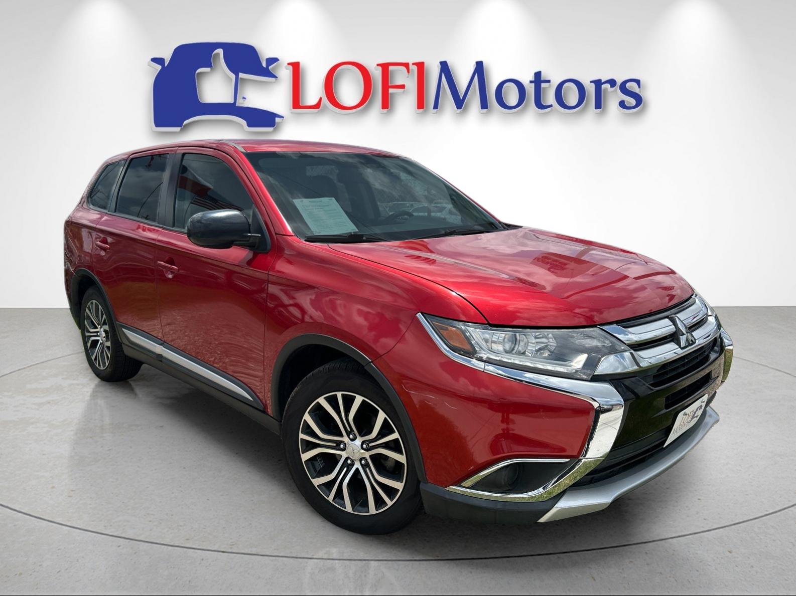 2018 Mitsubishi Outlander ES FWD's photo