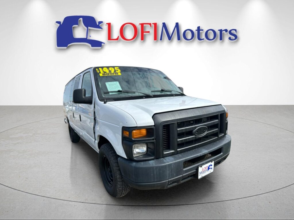 2012 Ford E-Series Econoline Van Commercial - Photo 23